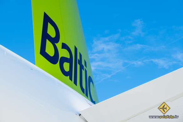 Airbus A220-300